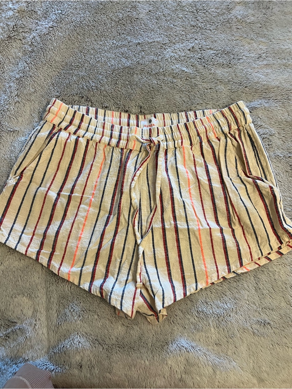 Sundry Cream Striped Elastic-Waist Women's Shorts NWOT Size 3